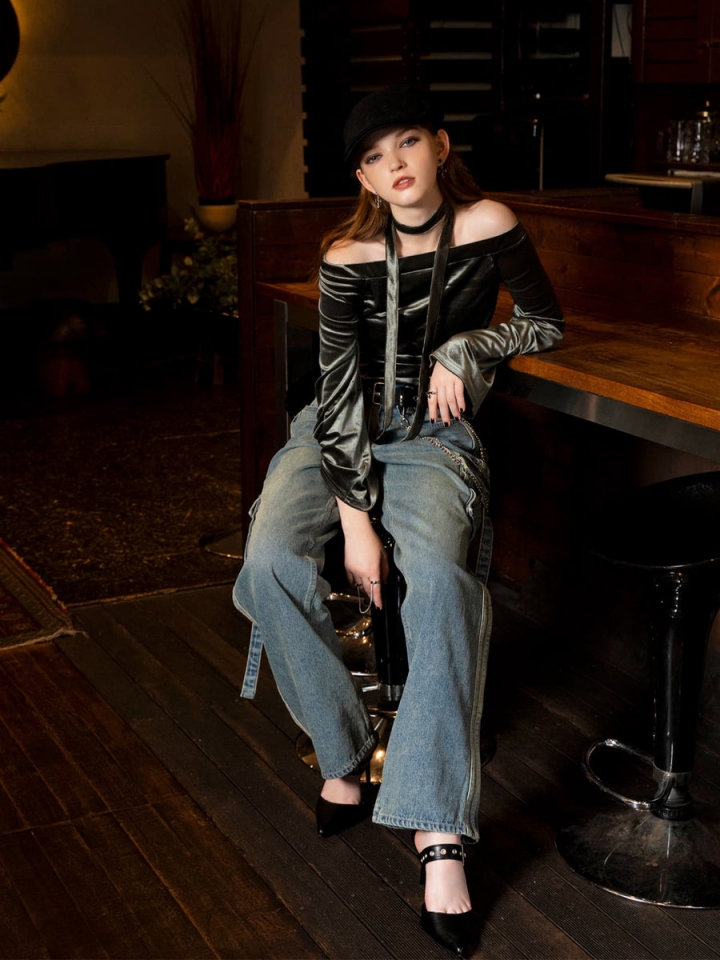 ストール付オフショルベロアトップ– EGOIST